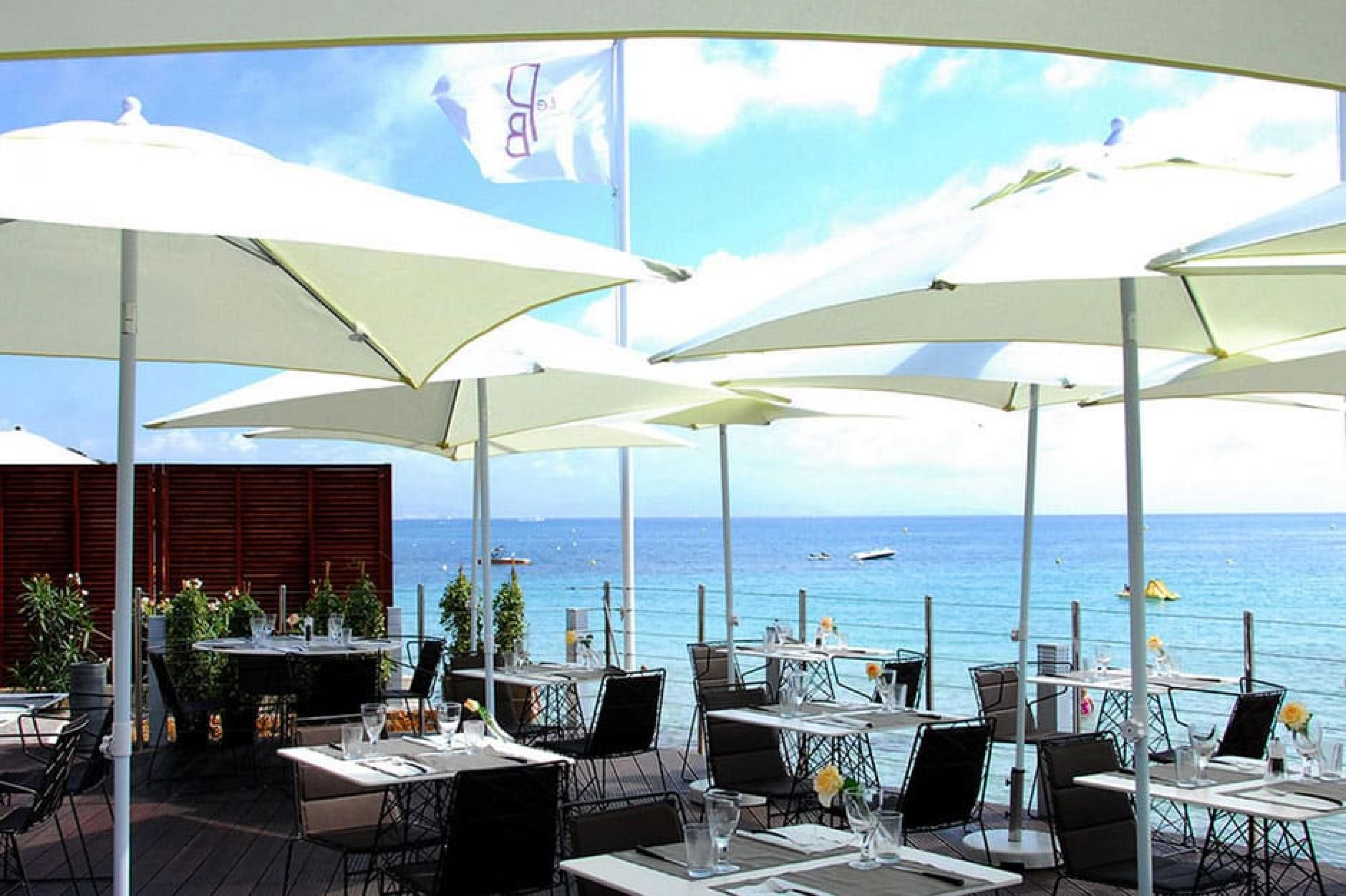 Restaurant at Le Pavillon, French Riviera, France
