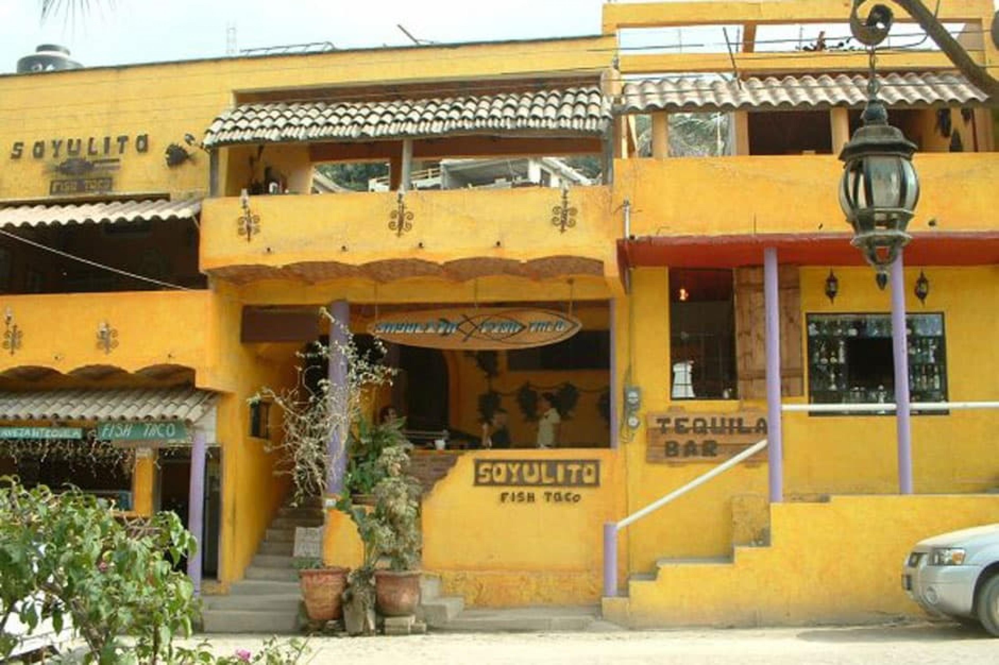 Exterior View : Sayulita Fish Taco, Punta Mita, Mexico