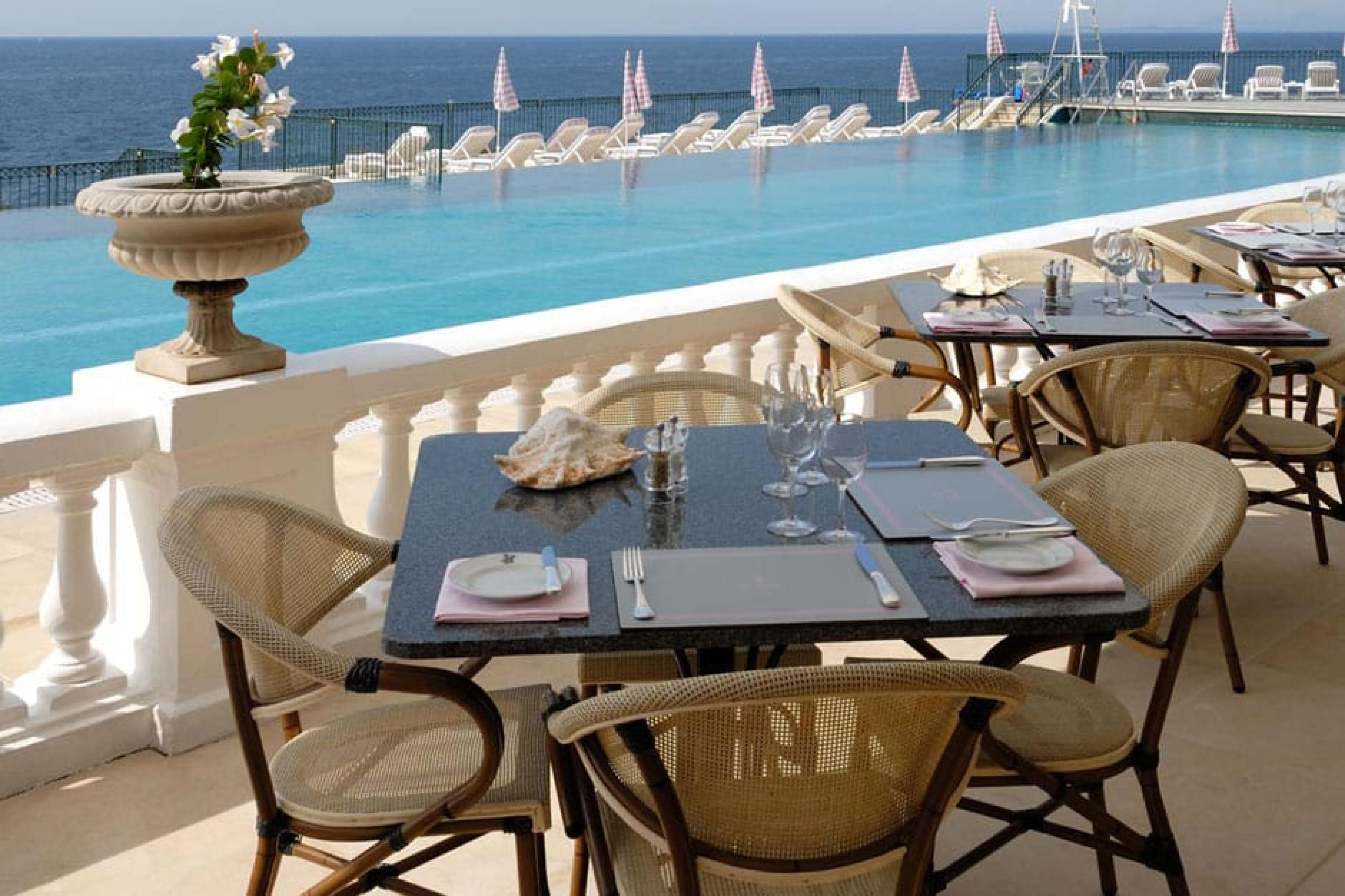 Bar at Grand-Hôtel du Cap-Ferrat, French Riviera, France