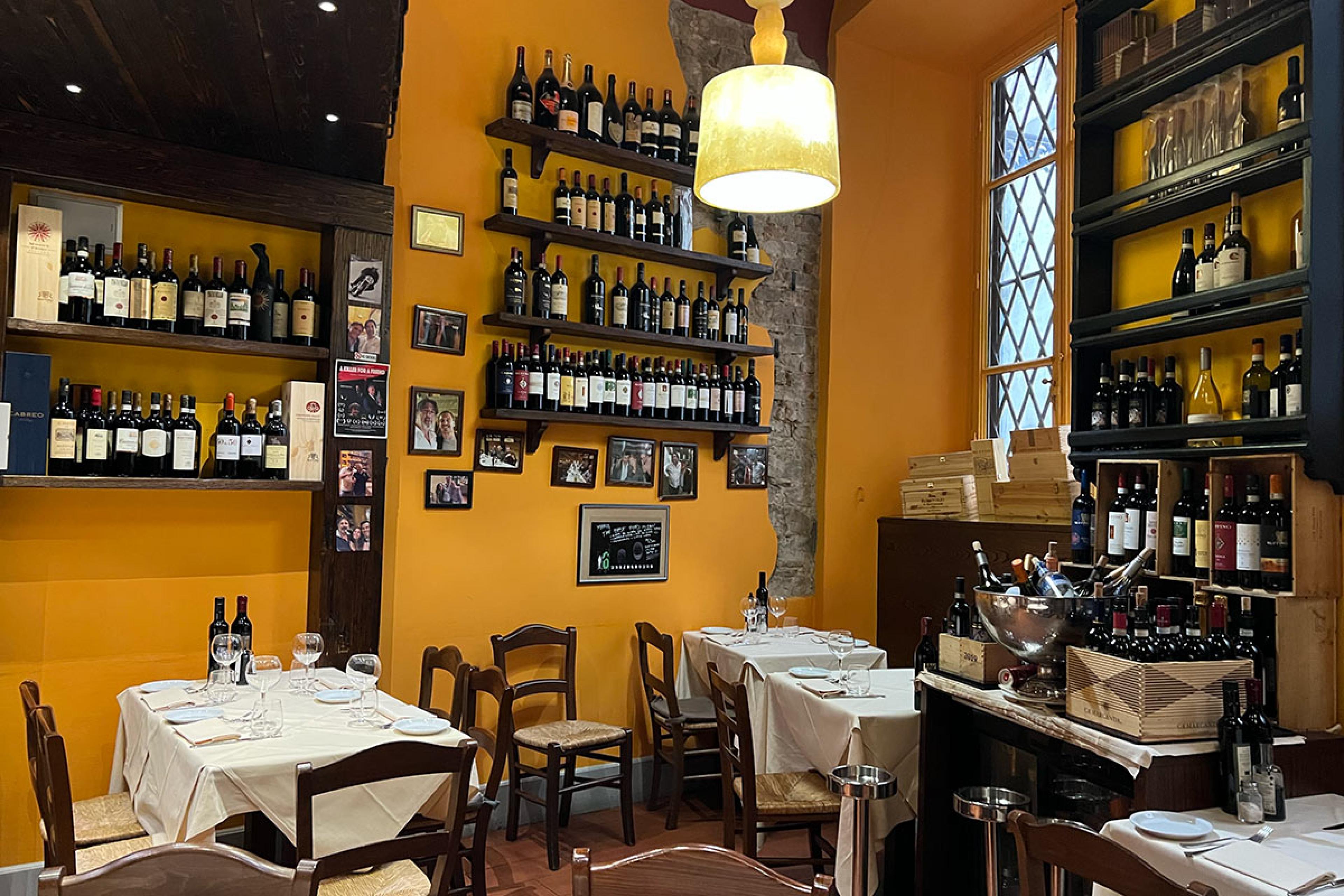Parione Restaurant Interior