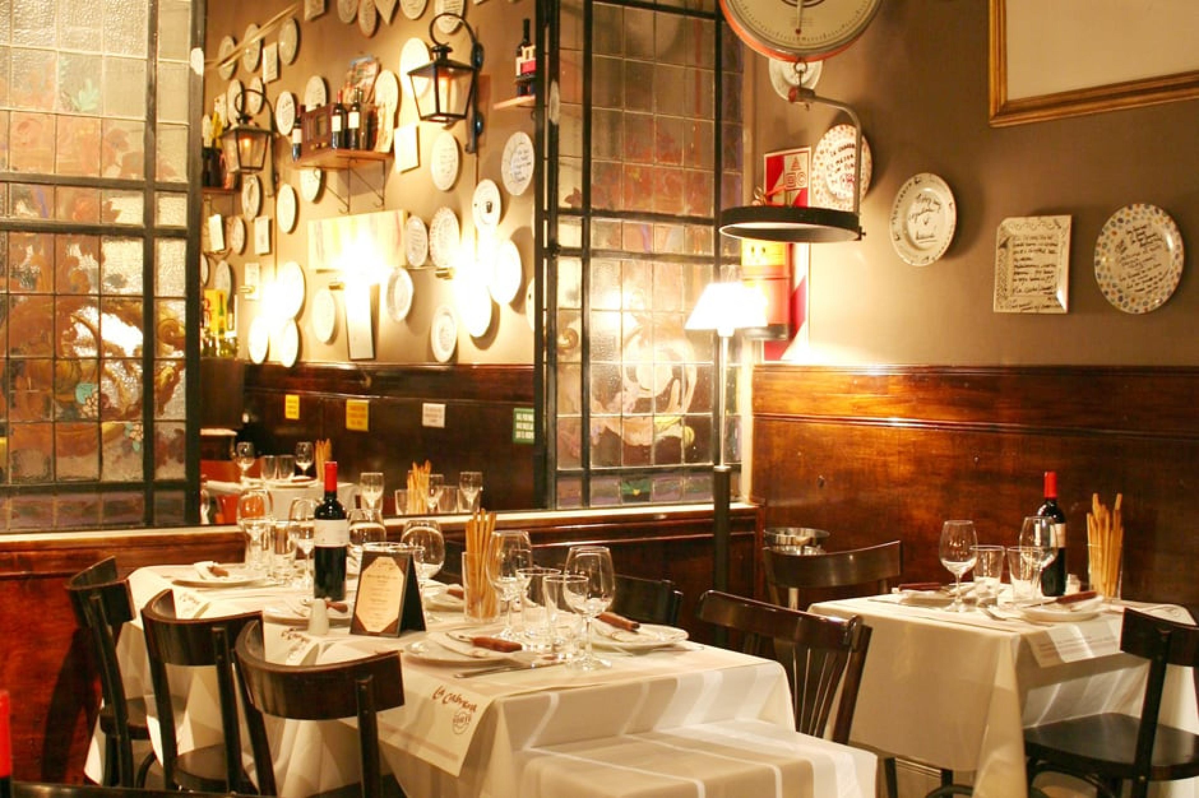 Dinning Area at La Cabrera, Buenos Aires, Argentina