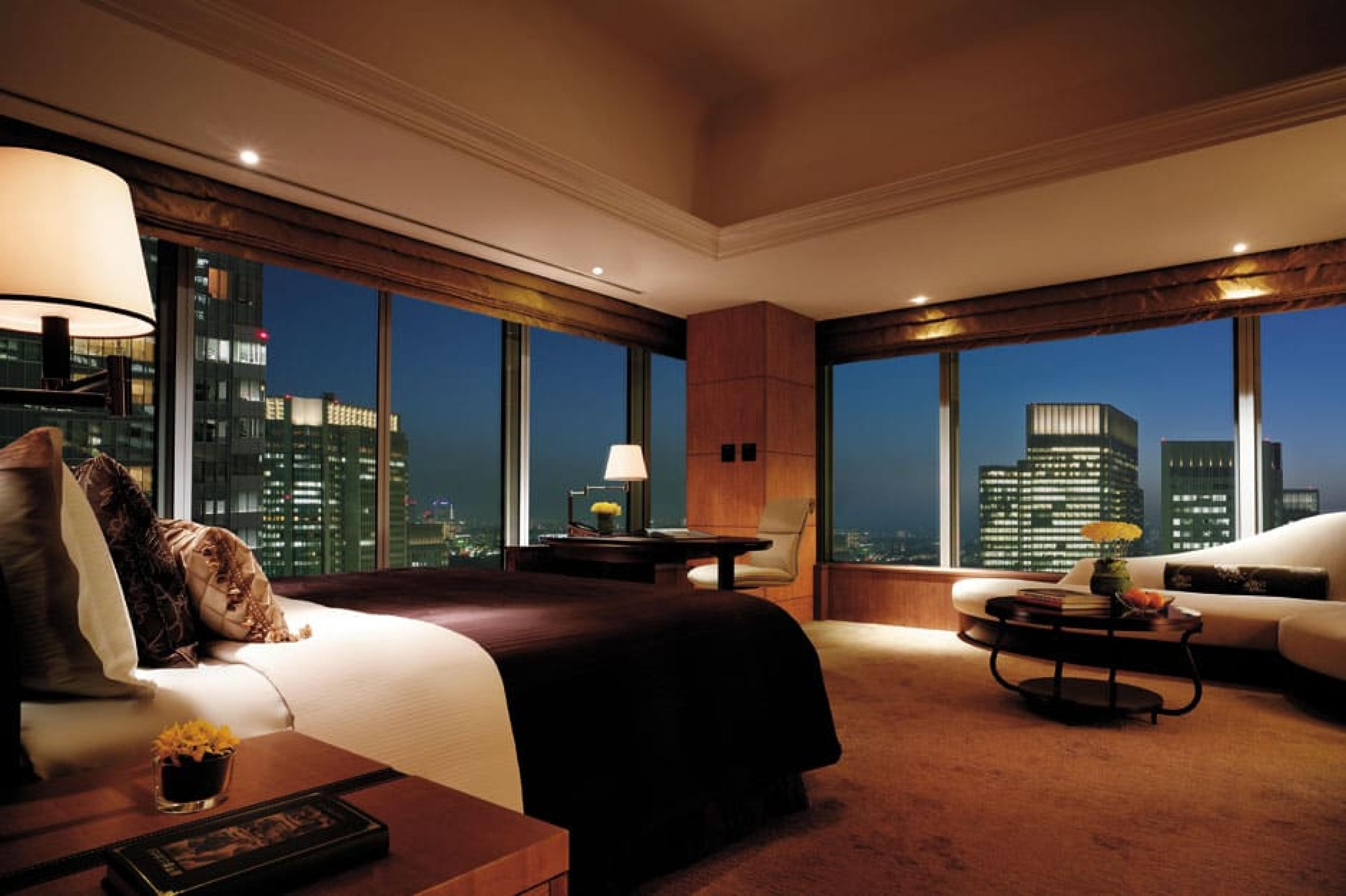 Suite at Shangri-La Tokyo, Tokyo, Japan