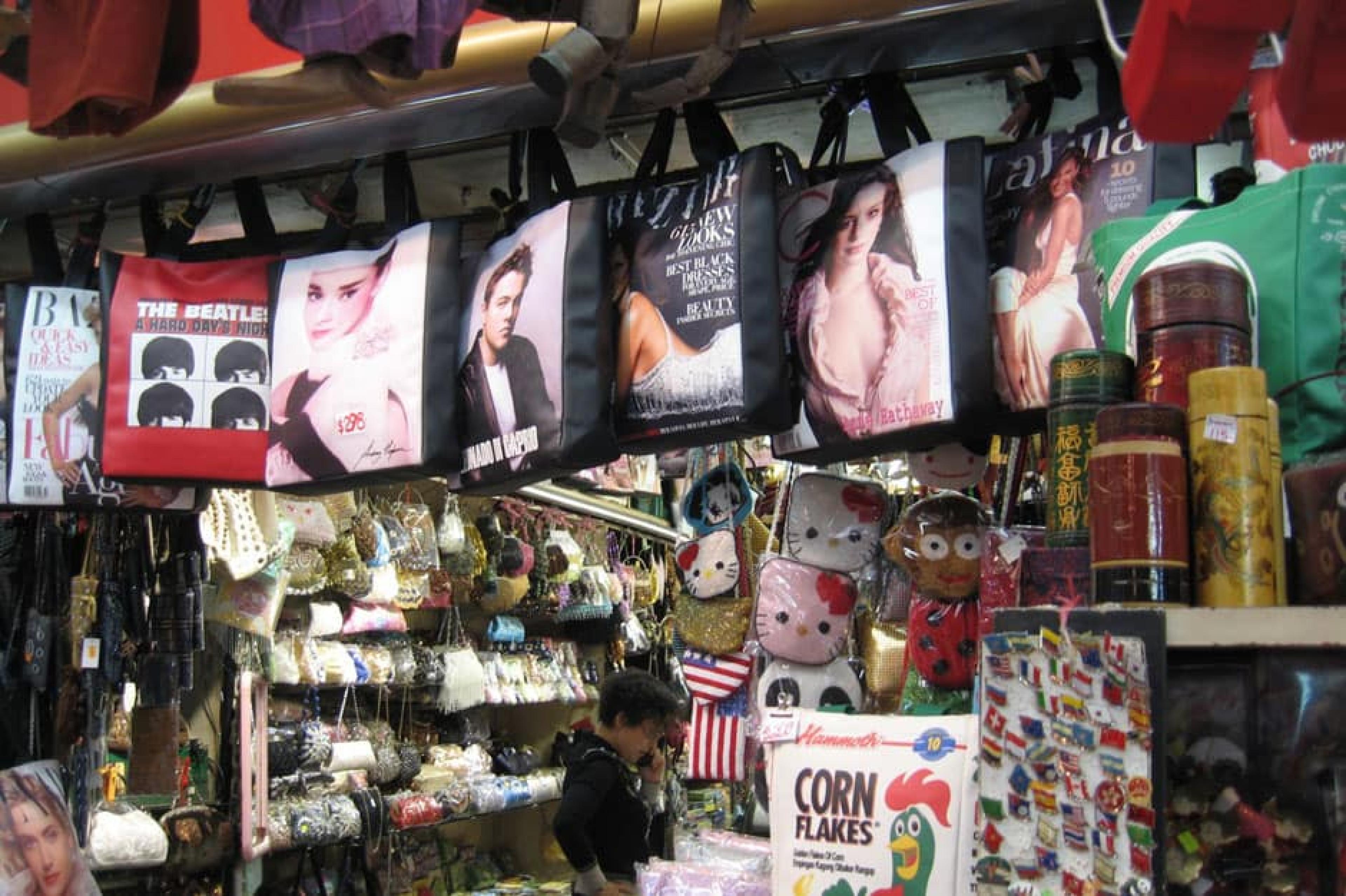Shop at Stanley Market  , r Hong Kong, China