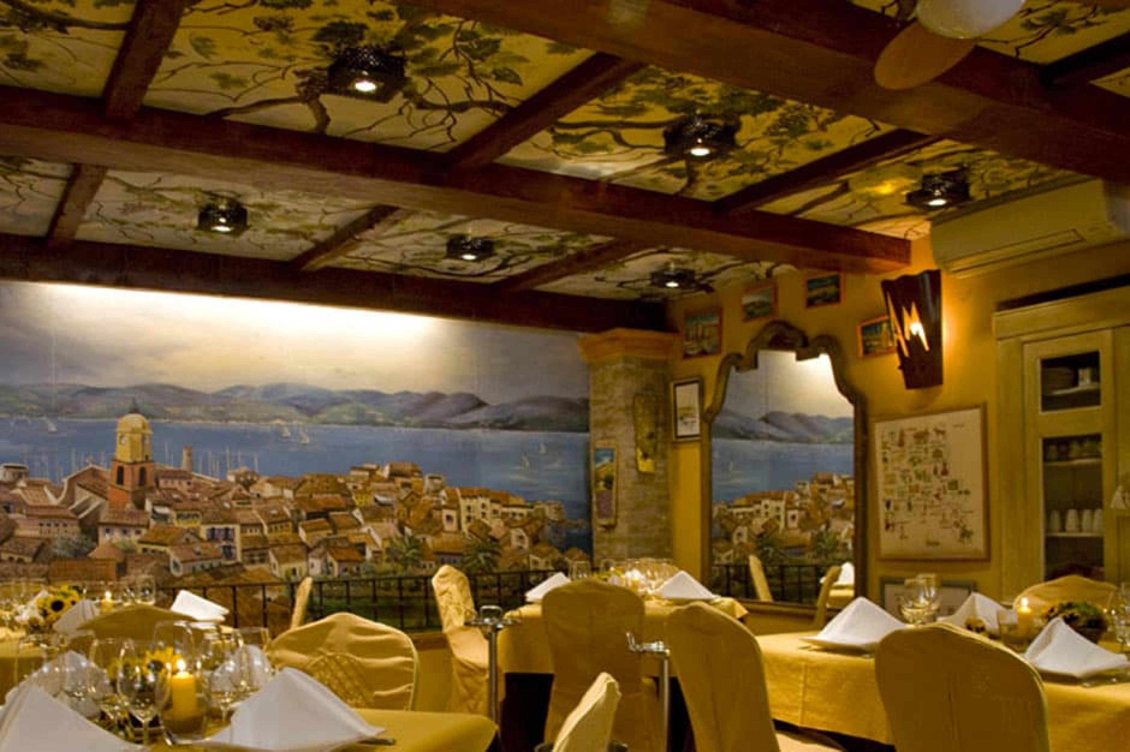 Dinning Area at L’Auberge des Maures, St. Tropez, France