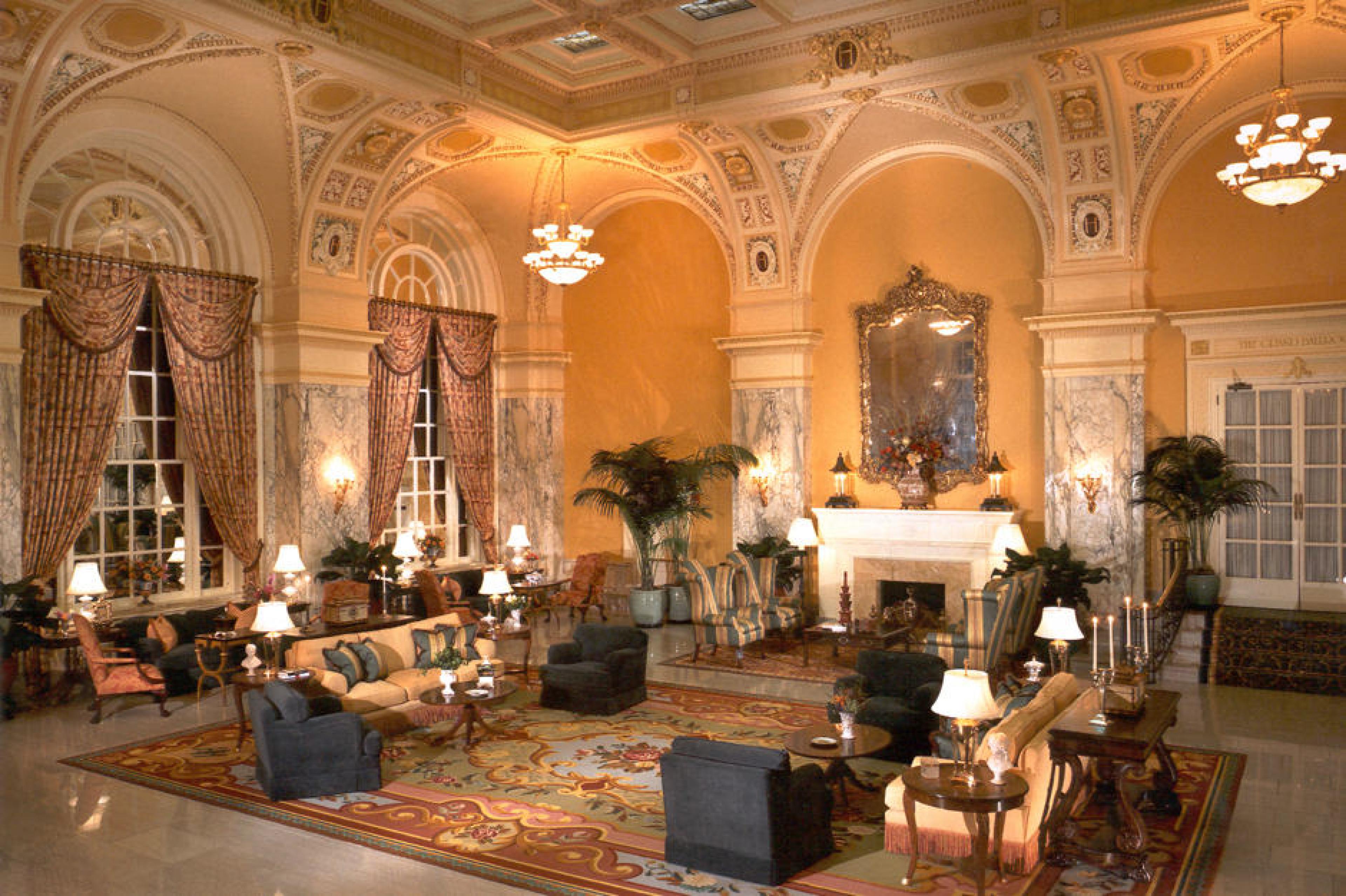 Lounge at The Hermitage Hotel, Nashville, American South