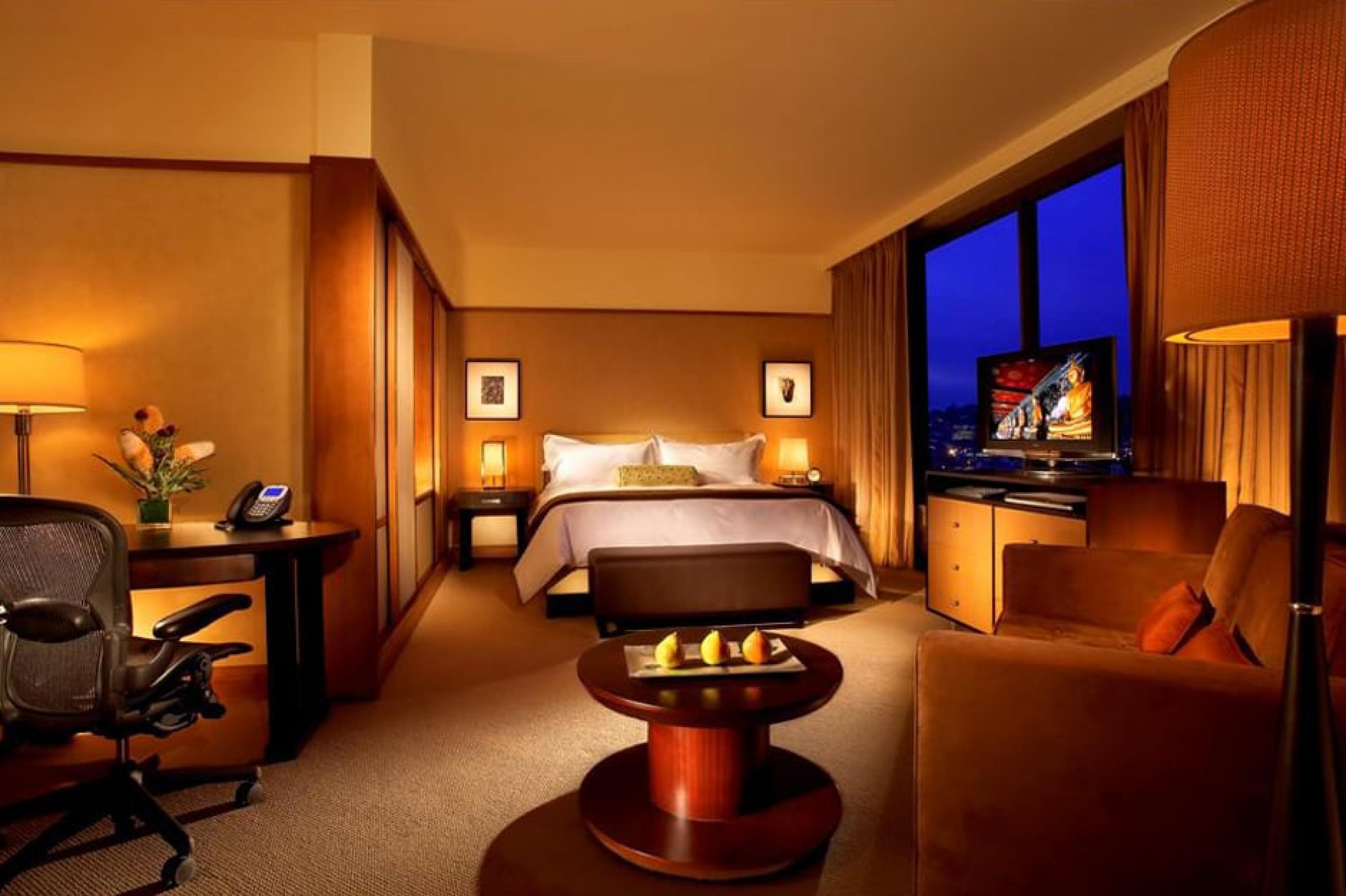 Suite at Pan Pacific Hotel, Seattle, Pacific Northwest