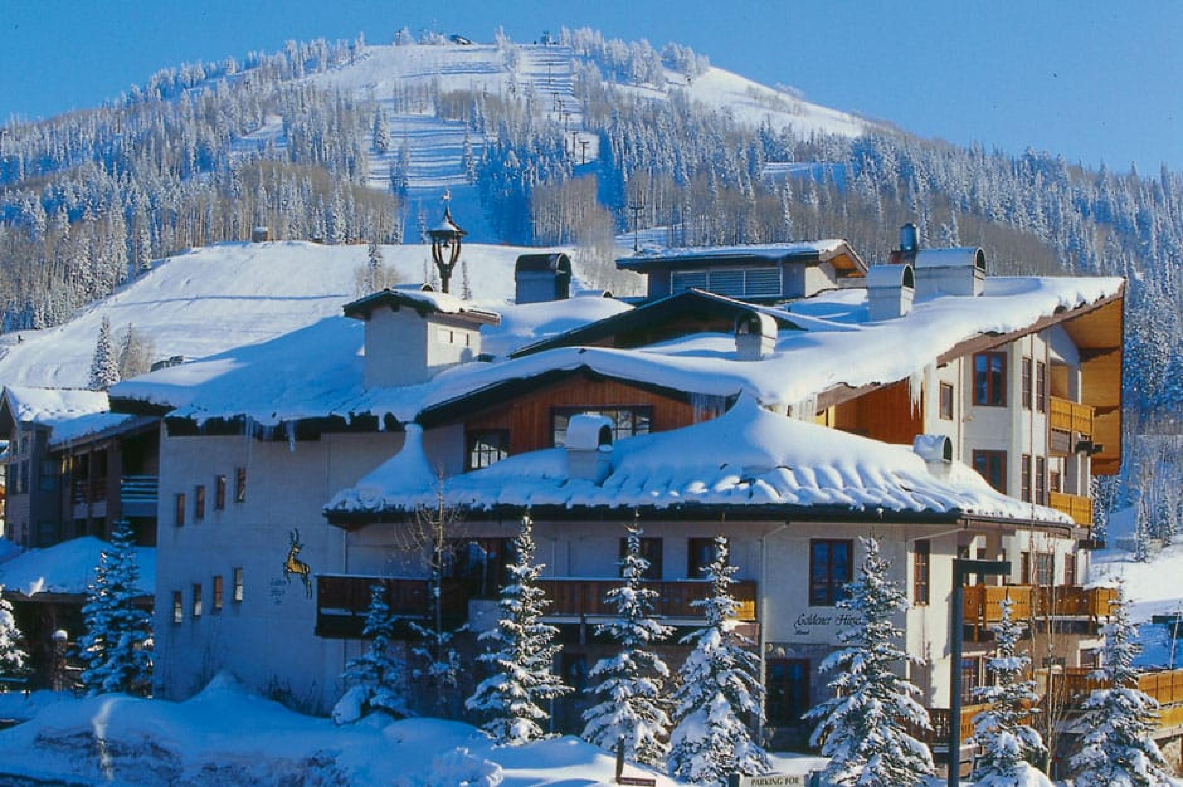 Aerial view - Goldener Hirsch Inn, Deer Valley, American West