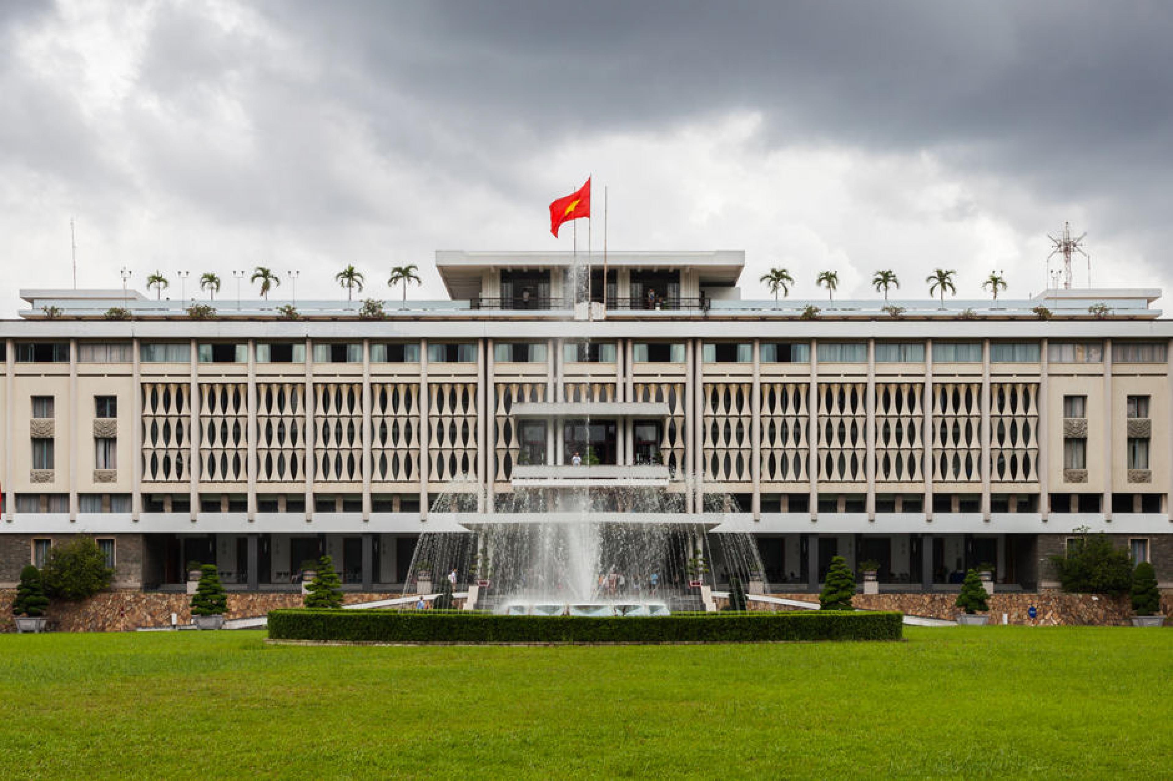 Exterior Veiw - Indagare Tours: Reunification Palace , Ho Chi Minh City, Vietnam ,Courtesy Diego Delso