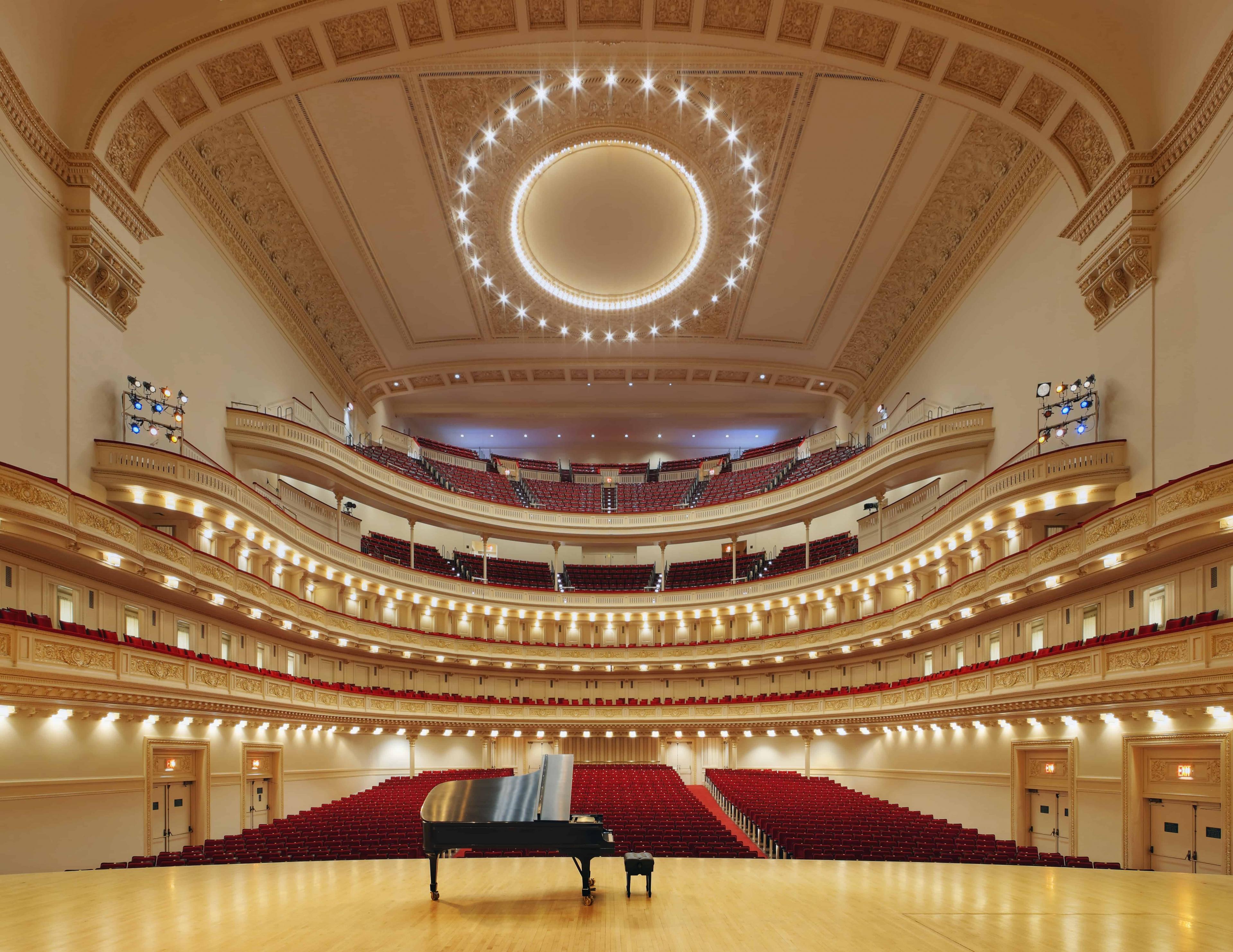 Interior View - Carnegie Hall,New York City, New York

  - © Jeff Goldberg / Esto