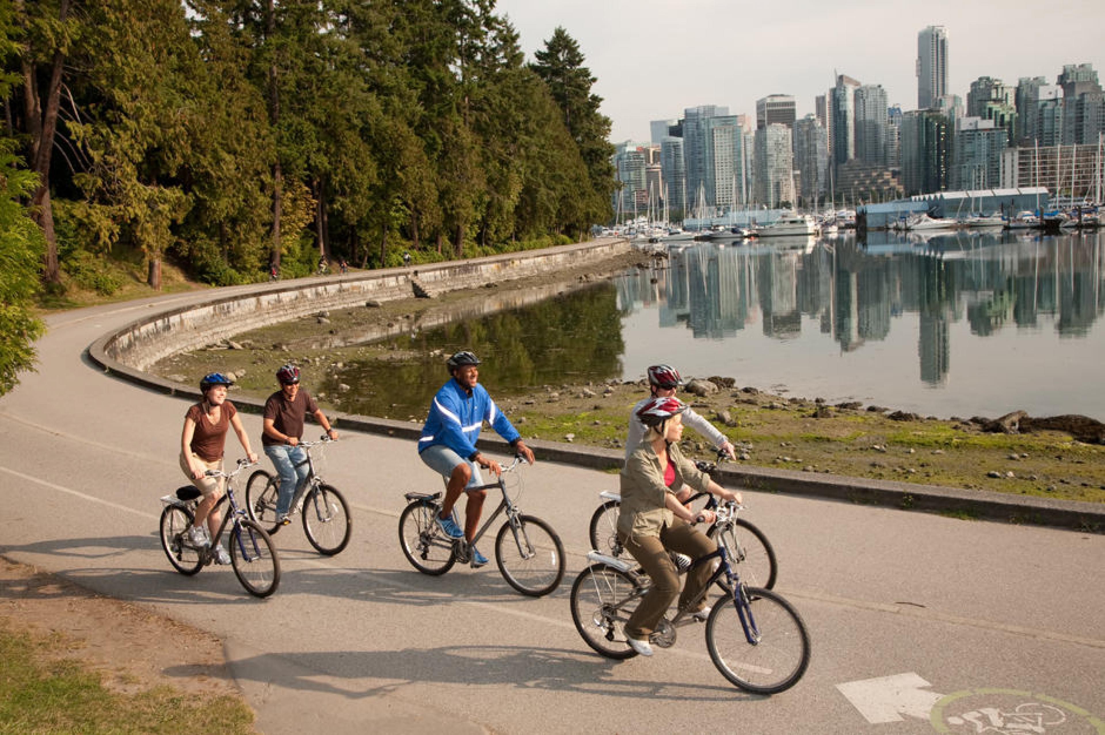 Cyclling at Stanley Park, Vancouver, Canada - Courtesy Coast Mountain Photography