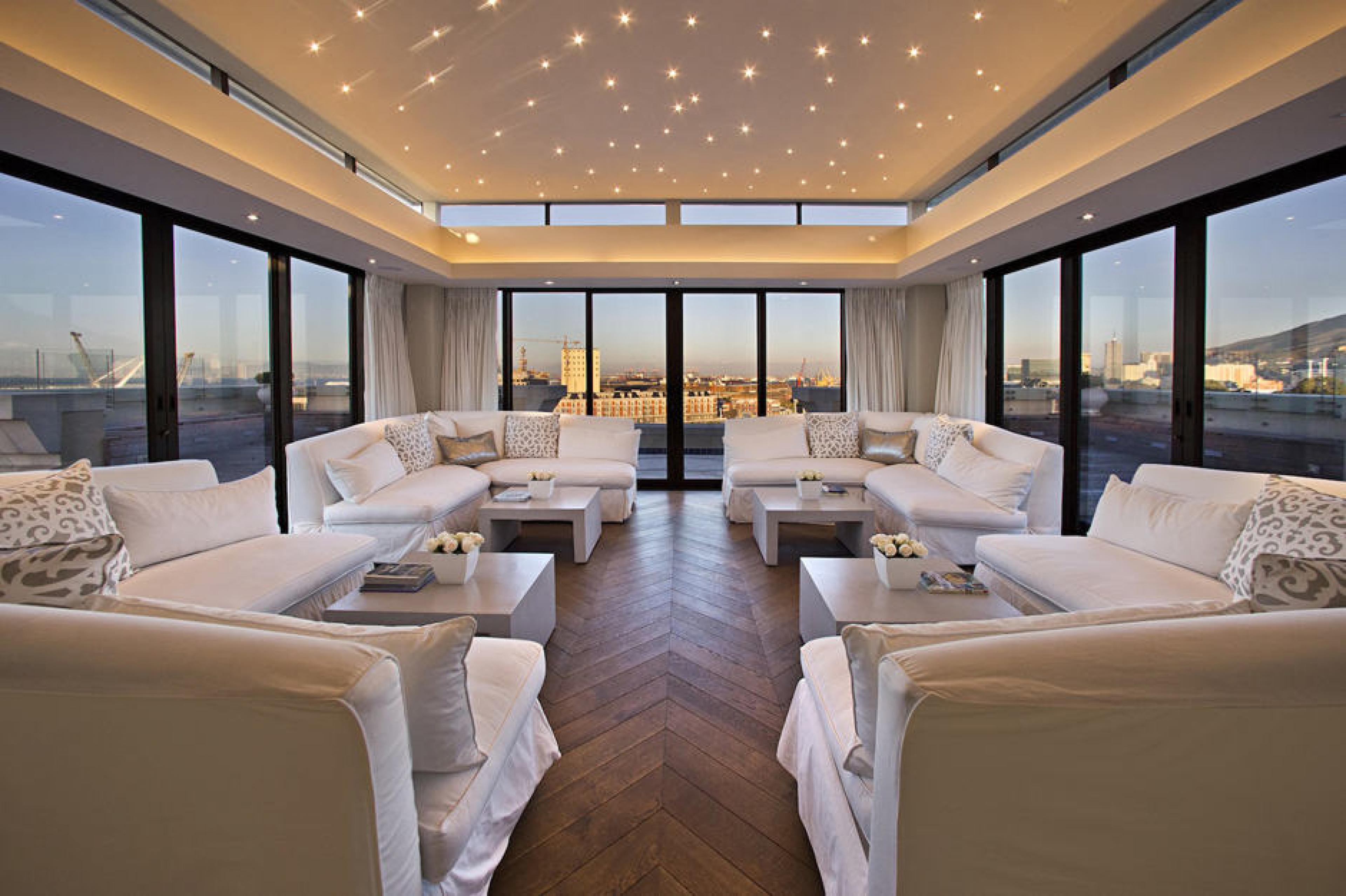 Lounge at Royal Portfolio One Above Penthouse, Cape Town, South Africa