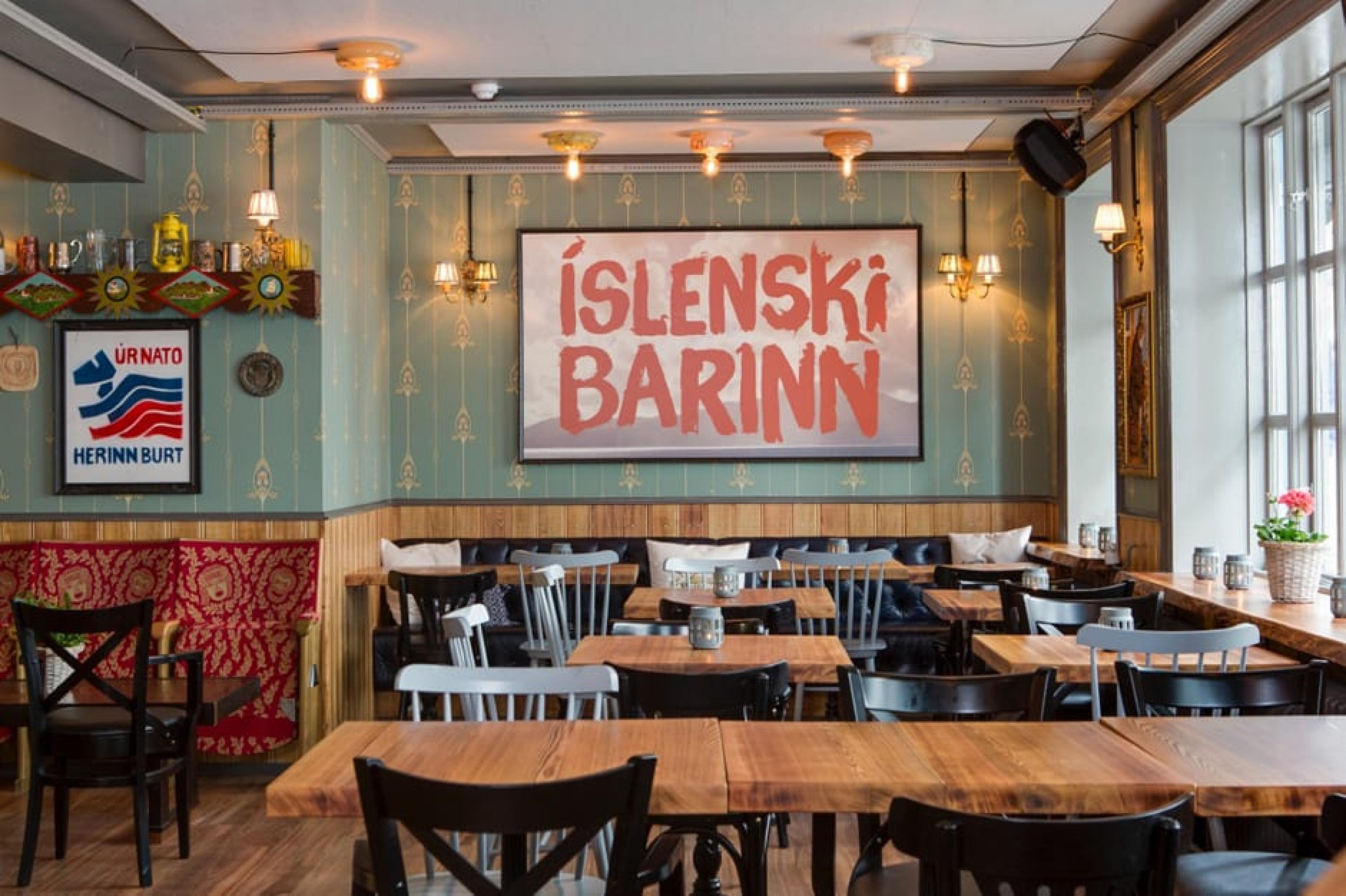 Dinning Area at Islenski Barinn (Icelandic Bar), Iceland