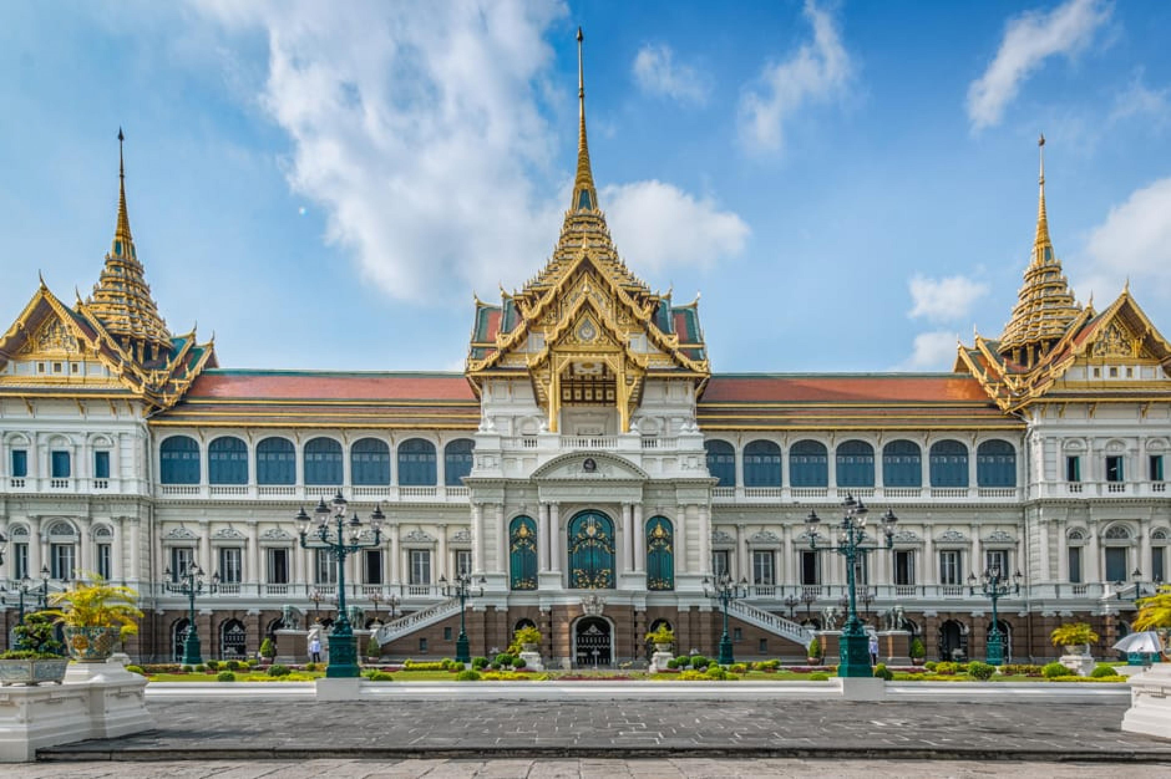 Exterior View - Grand Palace,Bangkok, Thailand - Copyright Andy Marchand