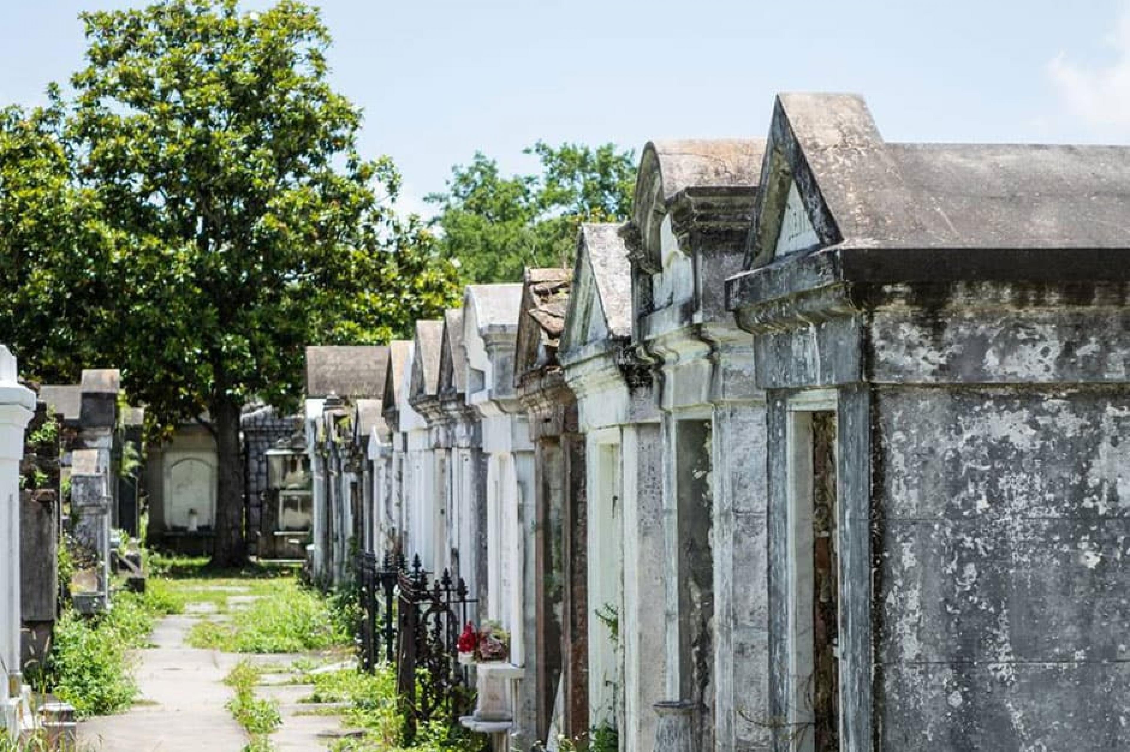 Exterior view - Indagare Tours: Cemetery Tour,New Orleans, American South