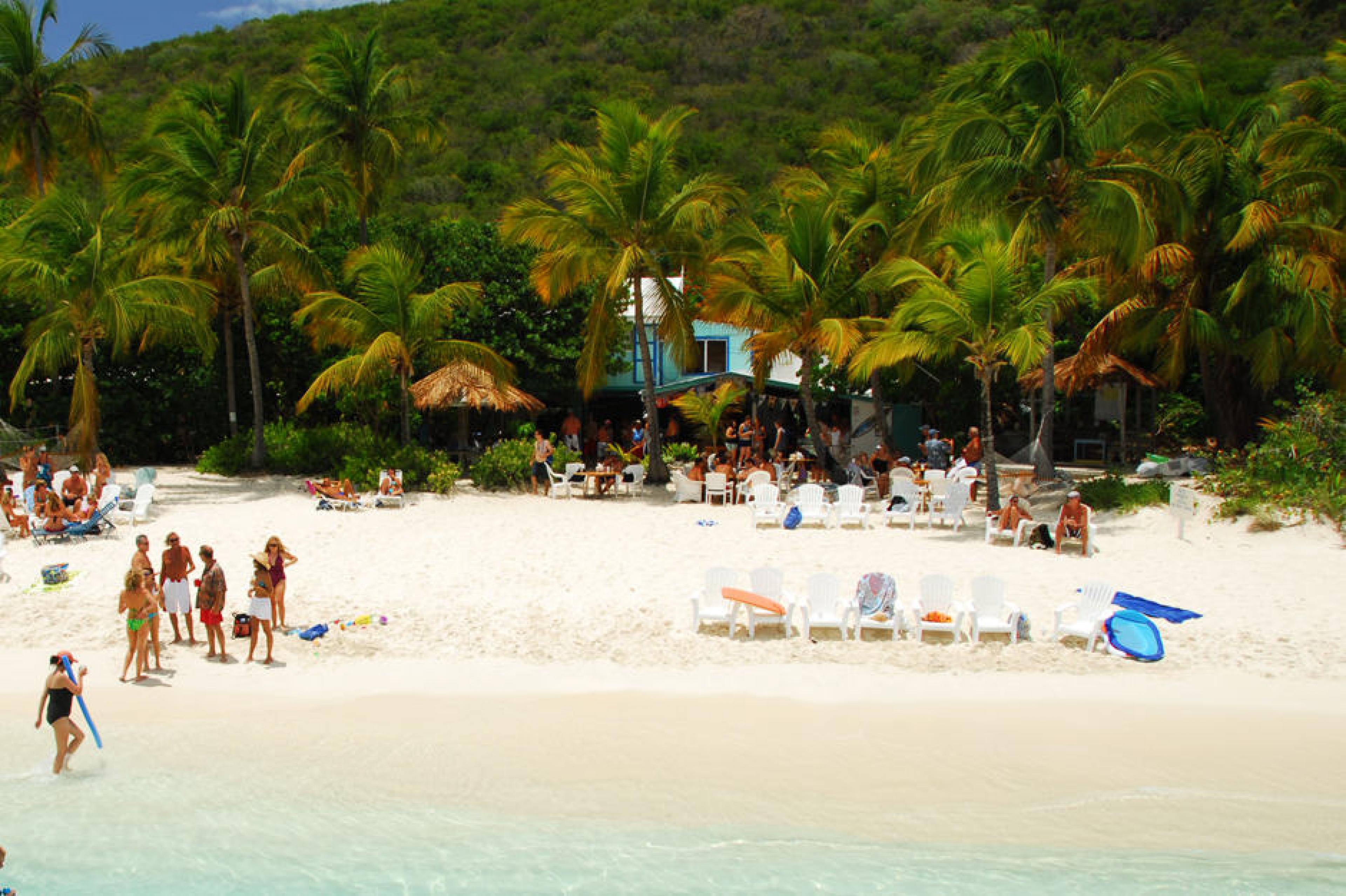 Ambience : Soggy Dollar Bar, British Virgin Islands, Caribbean