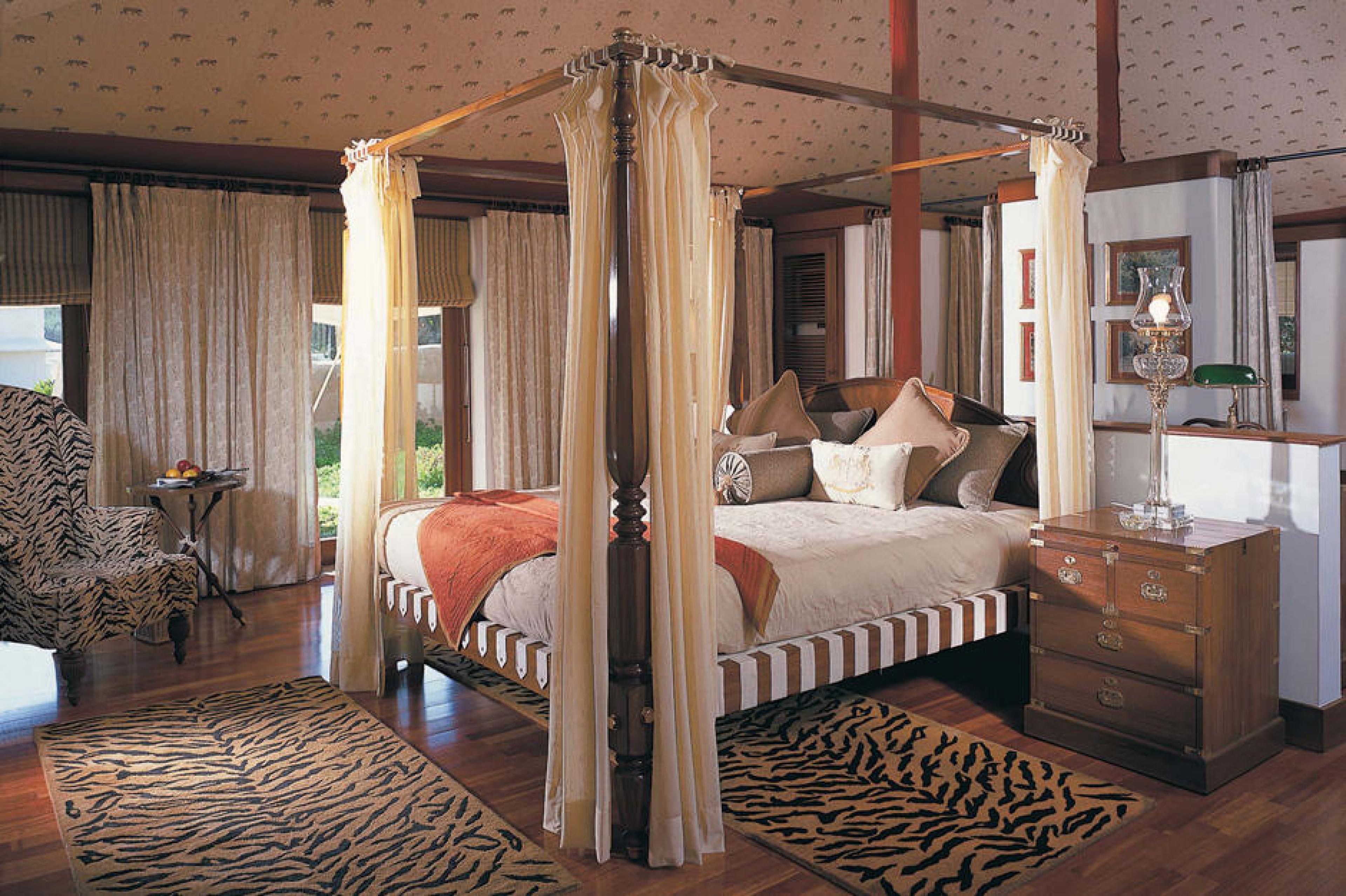 Luxury Tent Interior - The Oberoi Vanyavilas, Ranthambore, India
