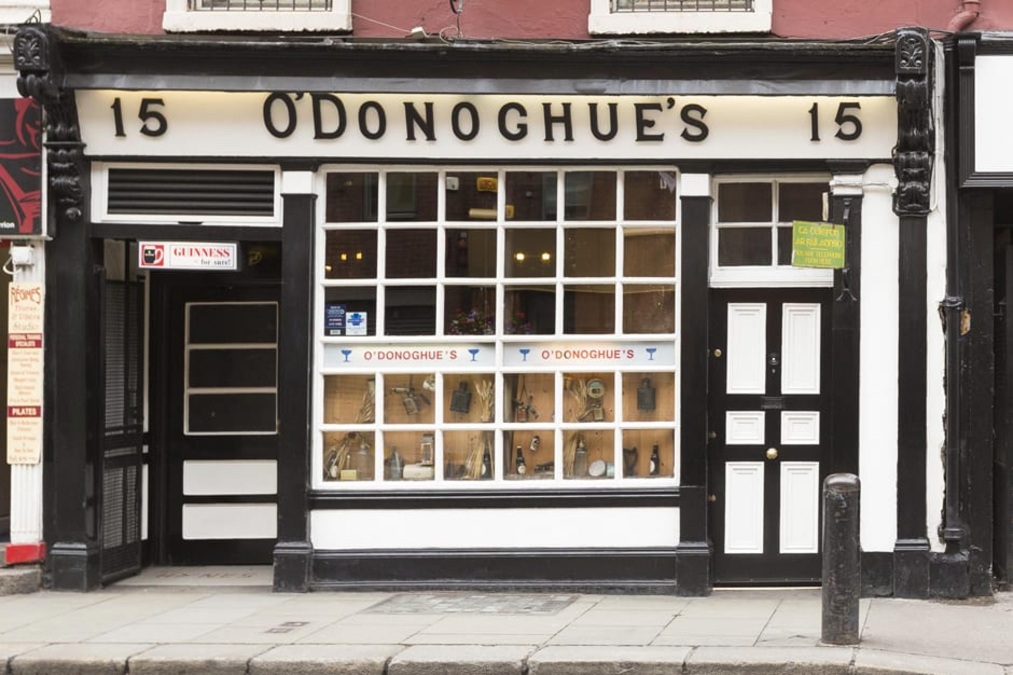 Entrance at O’Donoghue’s, Dublin, Ireland