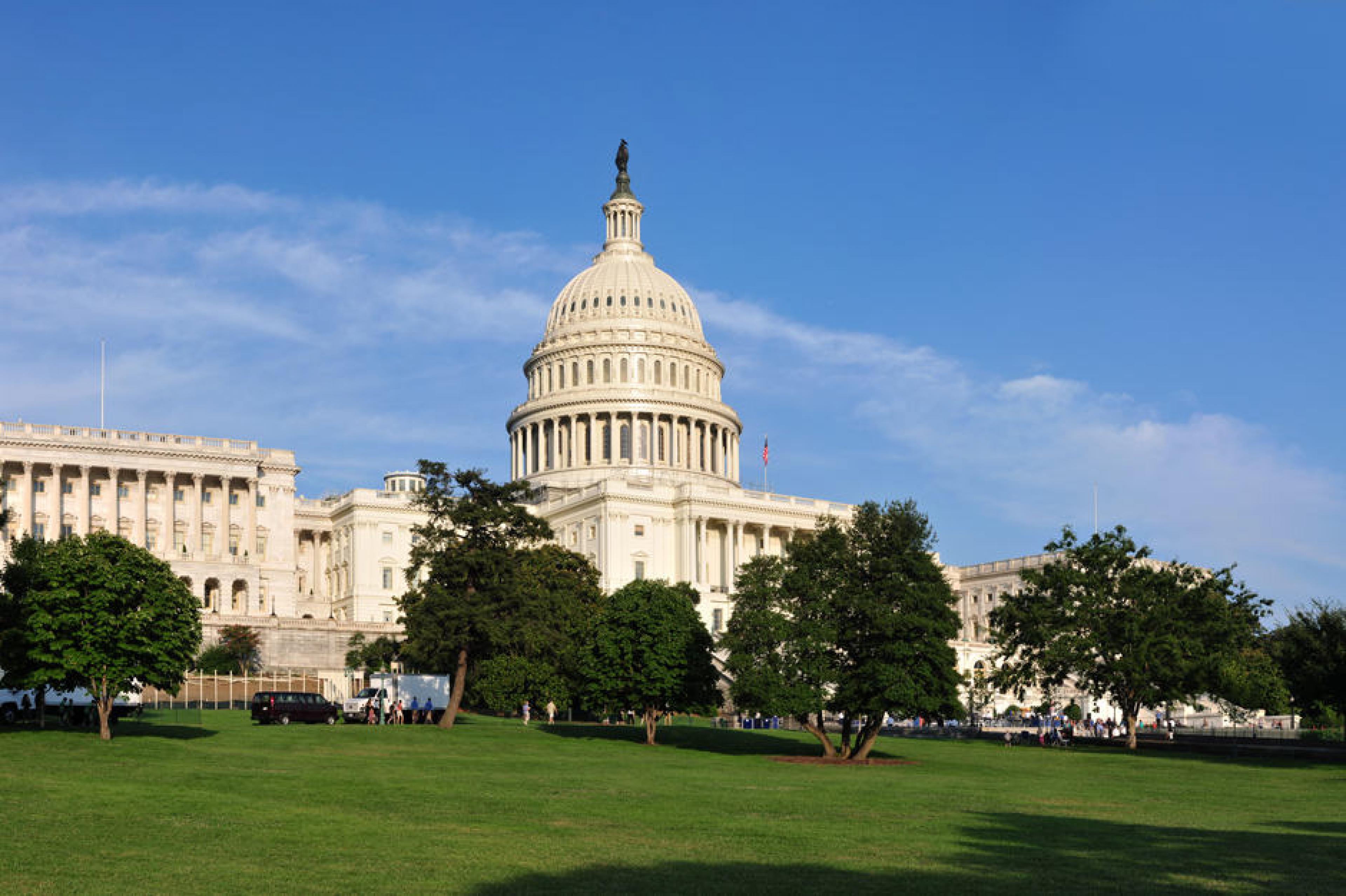 Exterior View - U.S. Capitol Building, Washington, D.C., Mid-Atlantic - Courtesy Ralf Roletschek