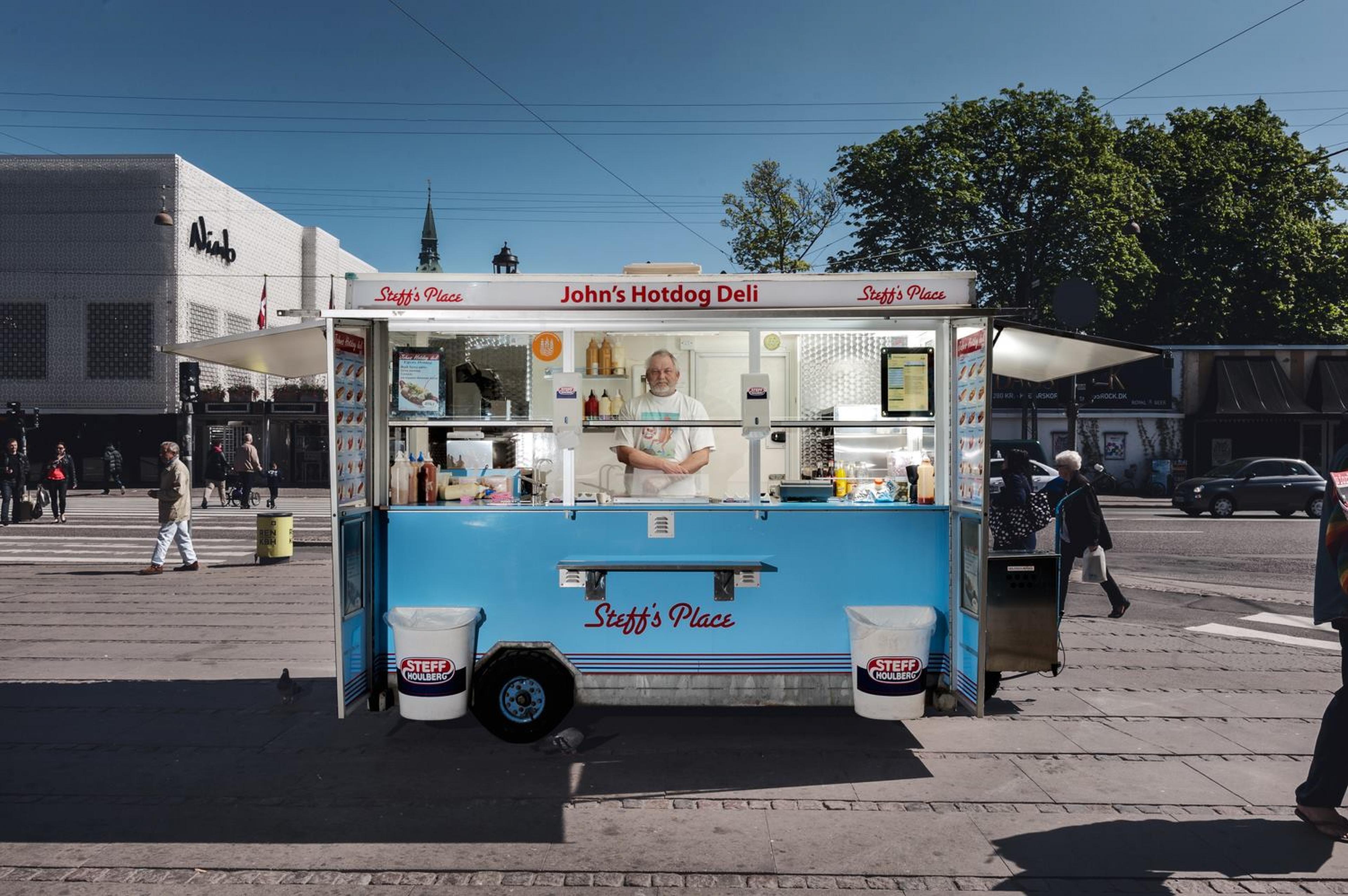 blue hot dog food truck
