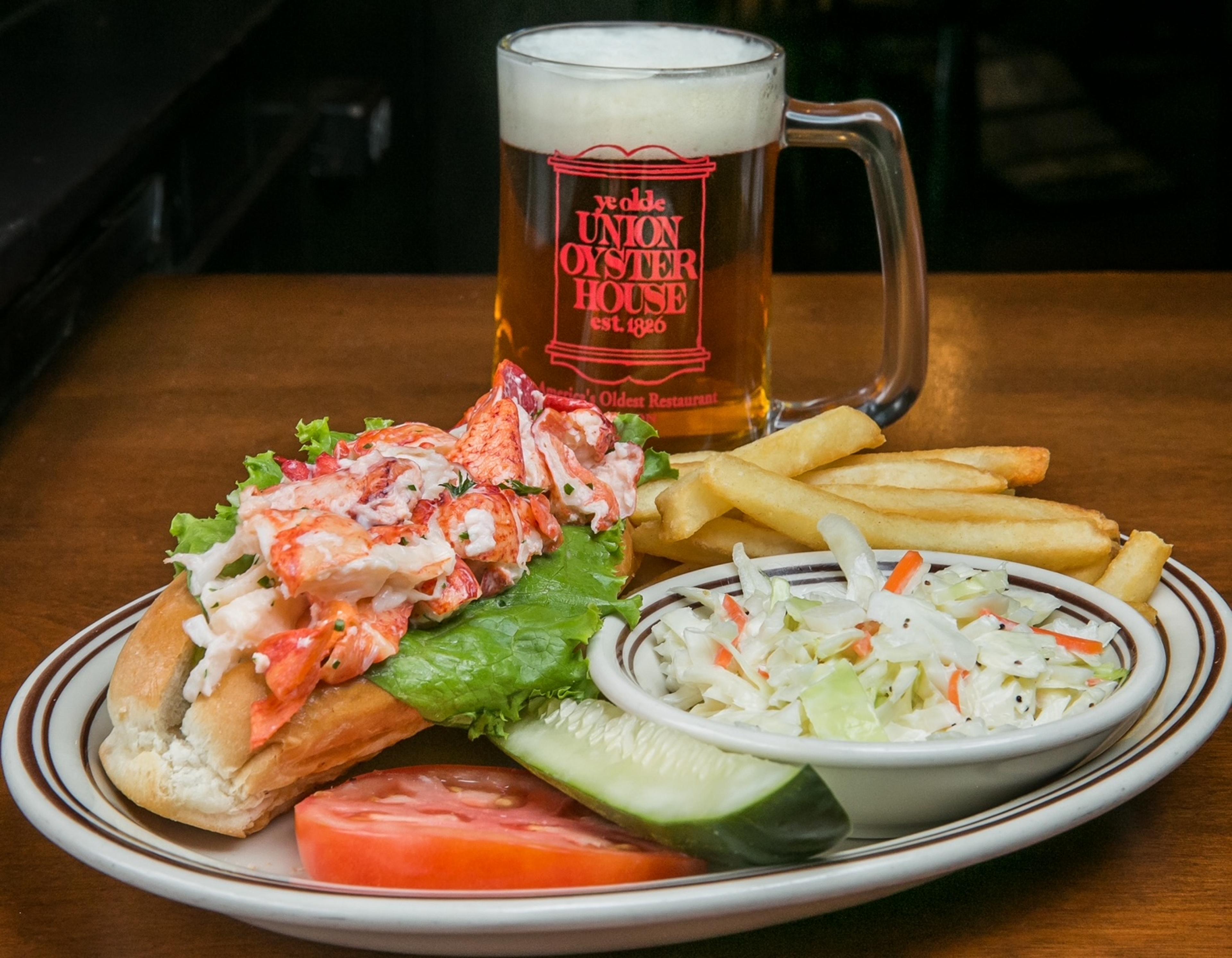lobster roll, coleslaw and beer