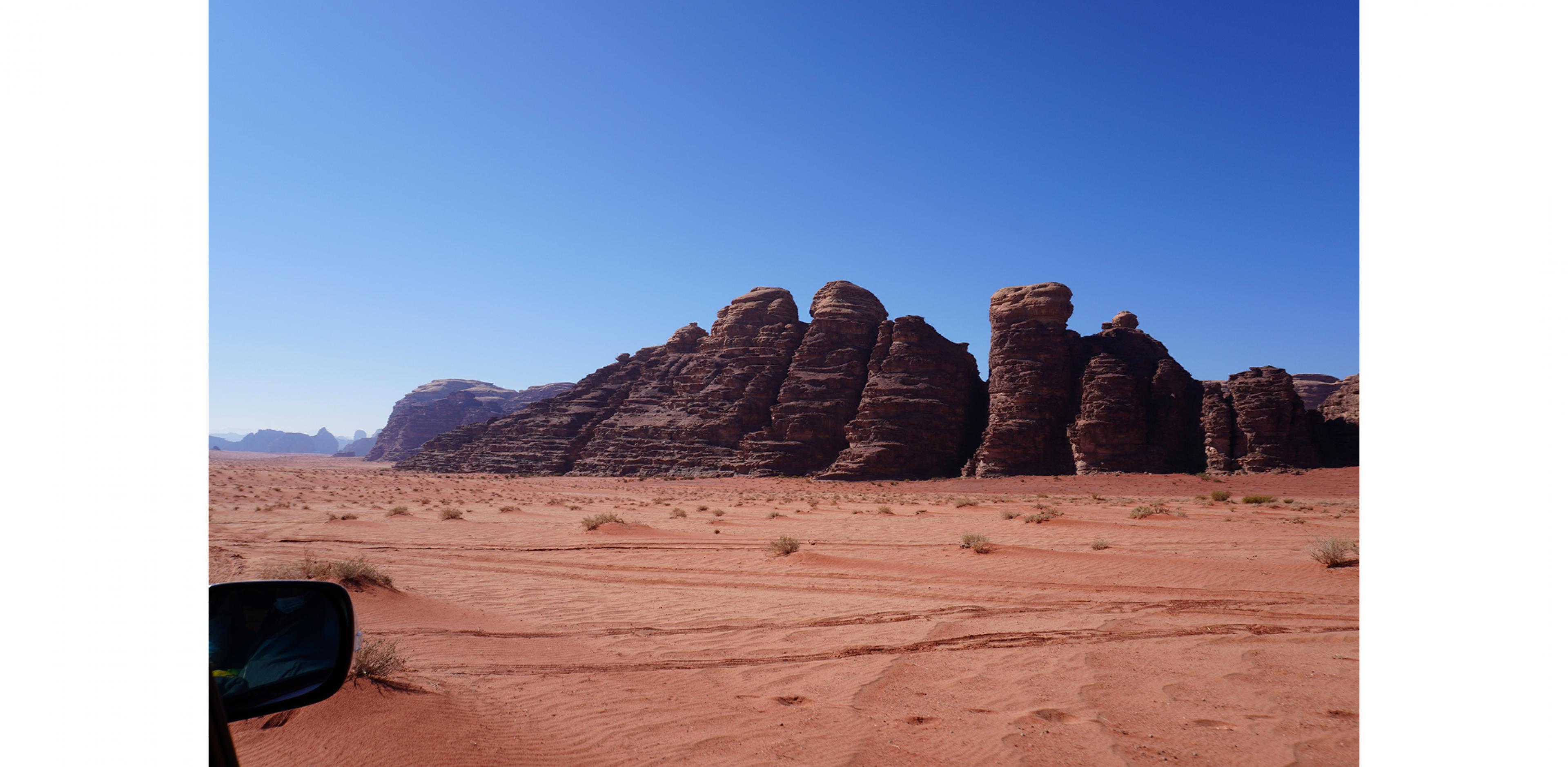 Saudi Arabia: Rock climbing takes off in unexpected destination