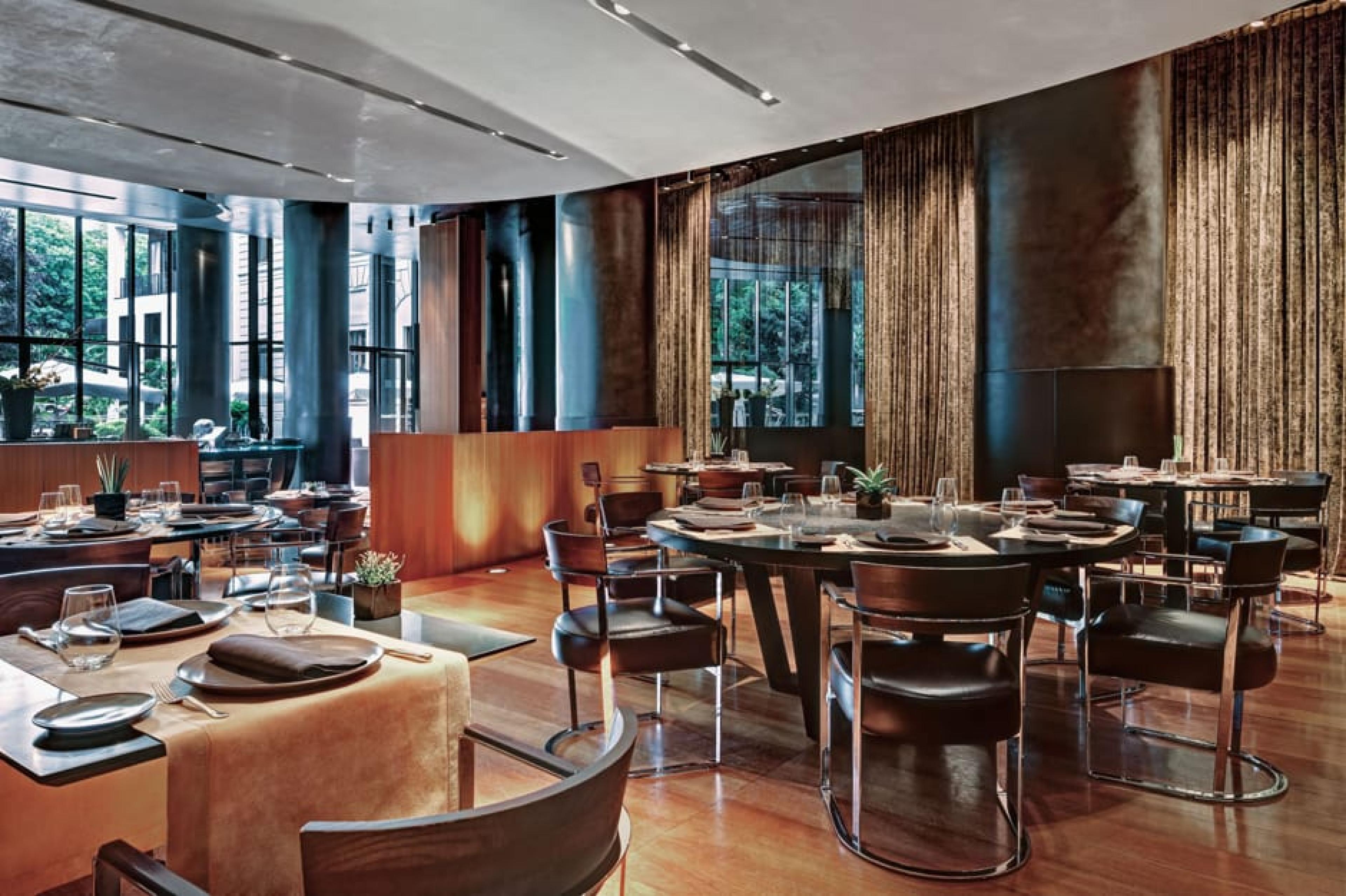 Bulgari hotel milan discount italy