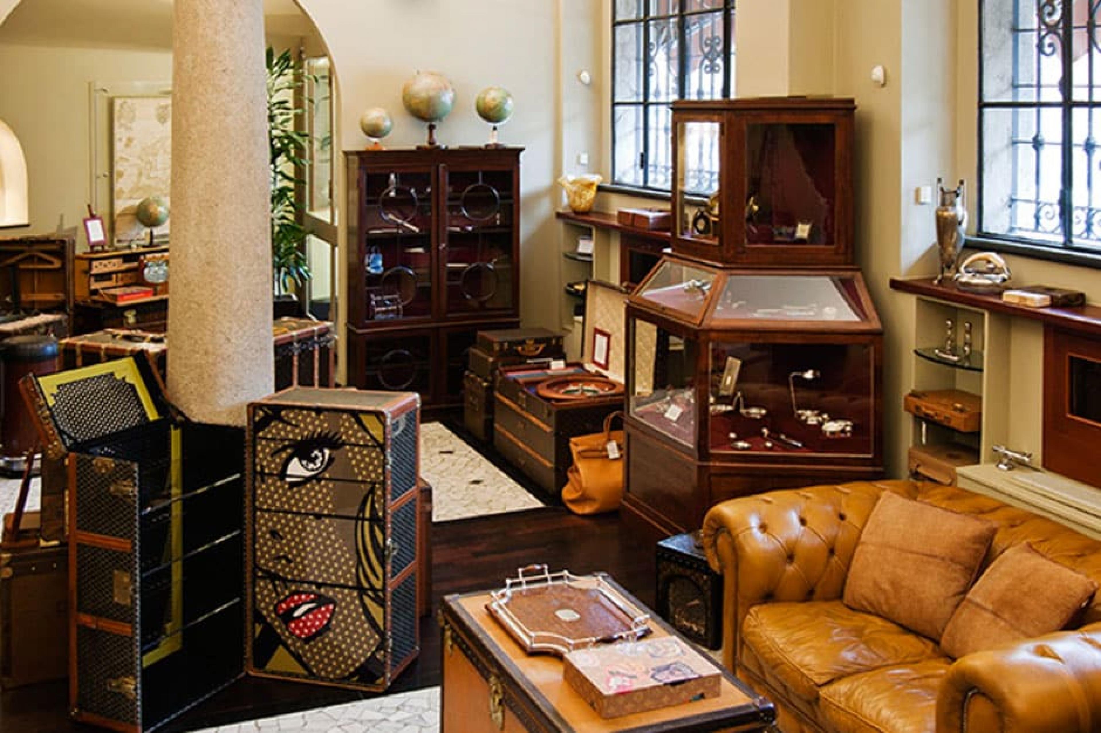 Interior at  Bernardini Luxury Vintage, Milan, Italy - Courtesy of Bernardini Luxury Vintage